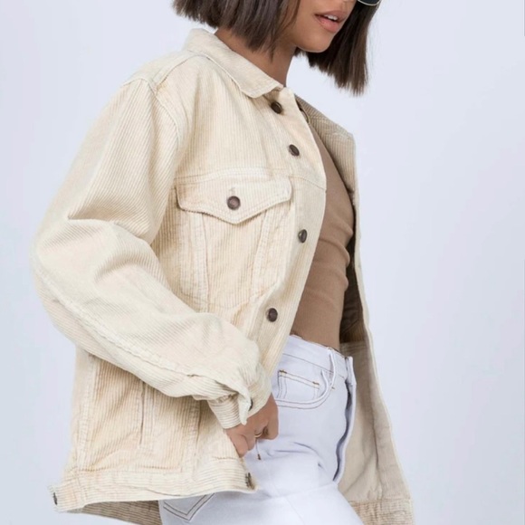 Princess Polly Oversized Corduroy Jacket ✨ - Picture 3 of 4